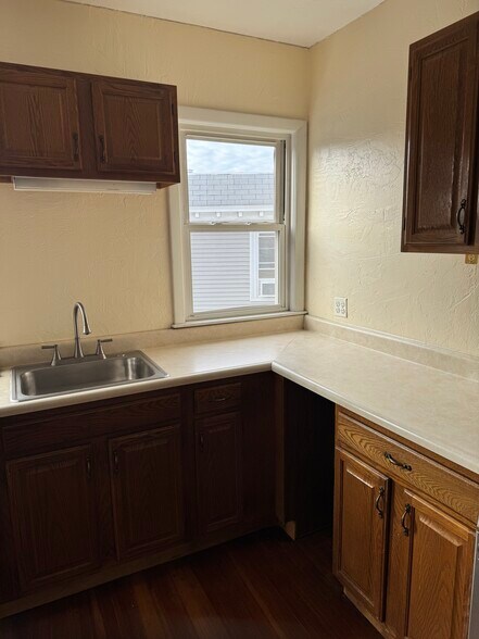 Kitchen - 6 Emmet Ter