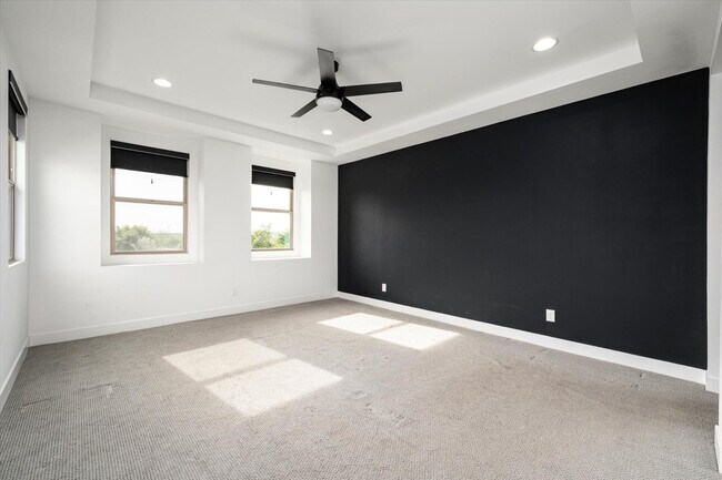 Building Photo - 25822 N 20th Ln