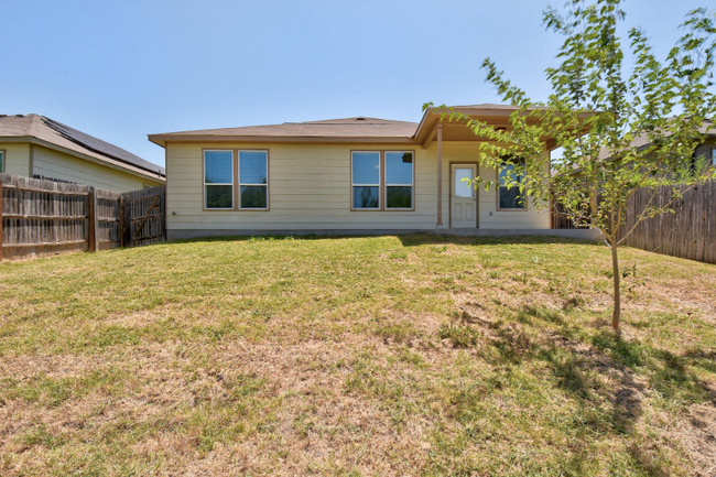 Building Photo - 5512 Nelson Oaks Dr