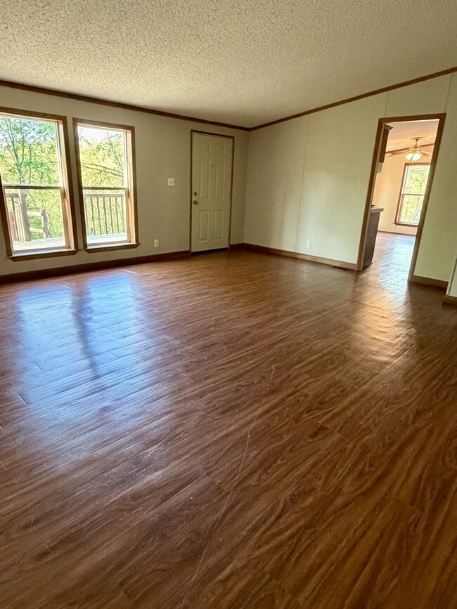 Building Photo - 3406 OH-83