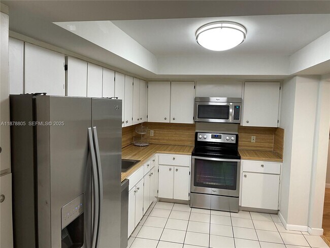 Building Photo - 600 Biltmore Way