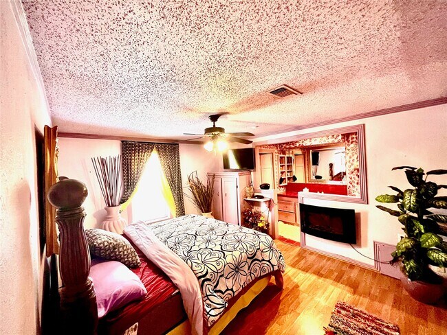 Building Photo - 3111 Windy Royal Dr