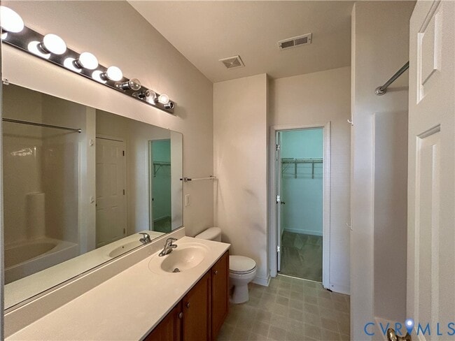 Building Photo - 1730 Rose Mill Cir