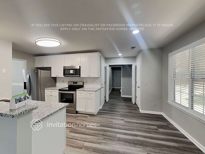 Building Photo - 2706 Bathgate Ln