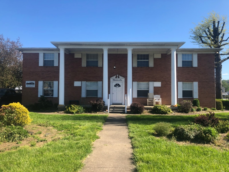 Building Photo - 2205 Adams Ave