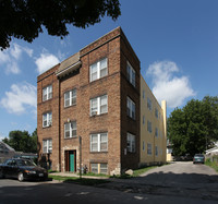 Building Photo - White Apartments