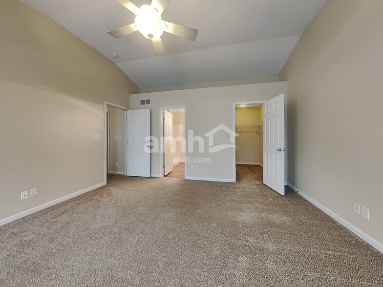 Building Photo - 2080 Patriot Way