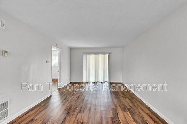 Building Photo - 12510 White Bluff Rd