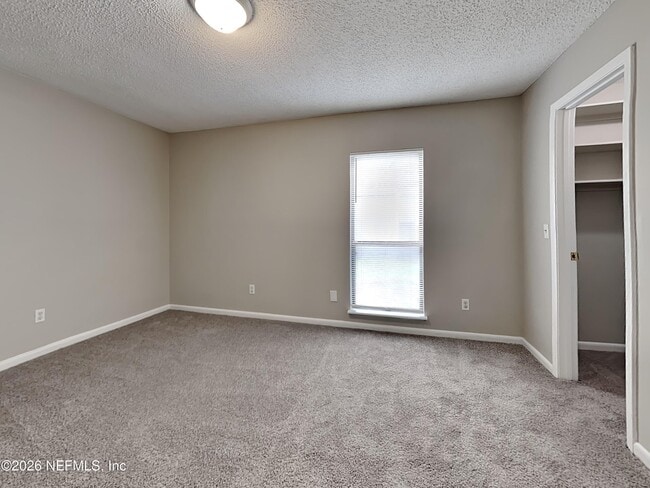 Building Photo - 8148 Coralberry Ln W