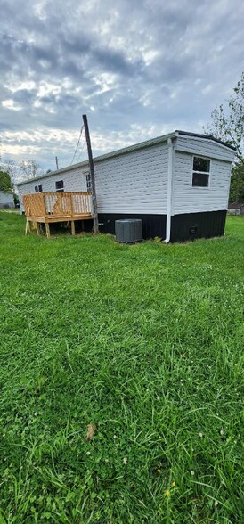 Building Photo - 262 Patterson St