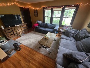 Building Photo - 2840 3rd St