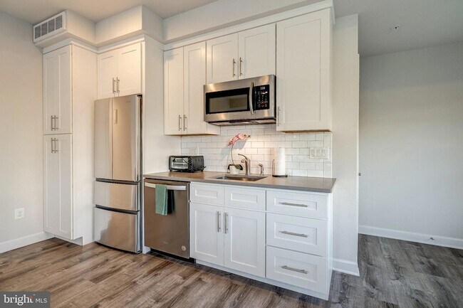 Building Photo - 1312 White Feldspar Terrace SE