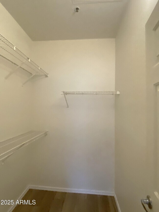 Building Photo - 11375 E Sahuaro Dr