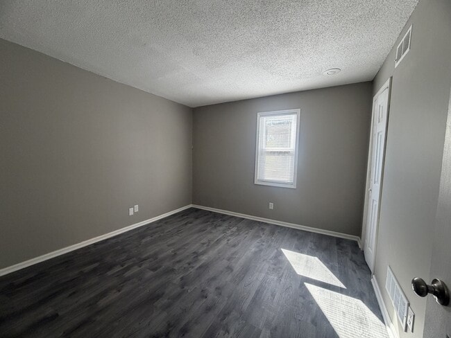 Building Photo - 14033 Dornoch St