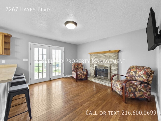 Building Photo - 7267 Hayes Blvd