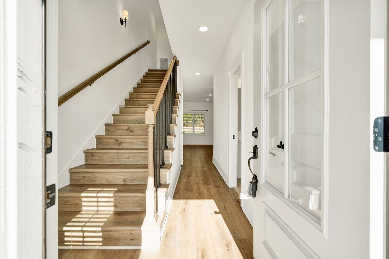 Building Photo - 385 Hungry Hollow Rd SE