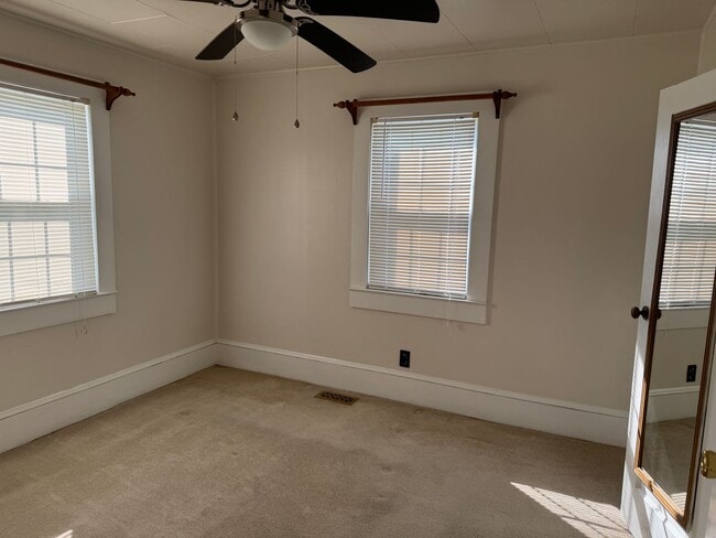 Building Photo - 3222 Perry Blizzard Rd