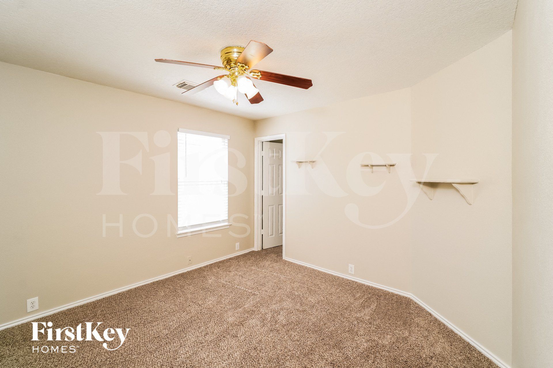 Building Photo - 15827 Brisbane Dr