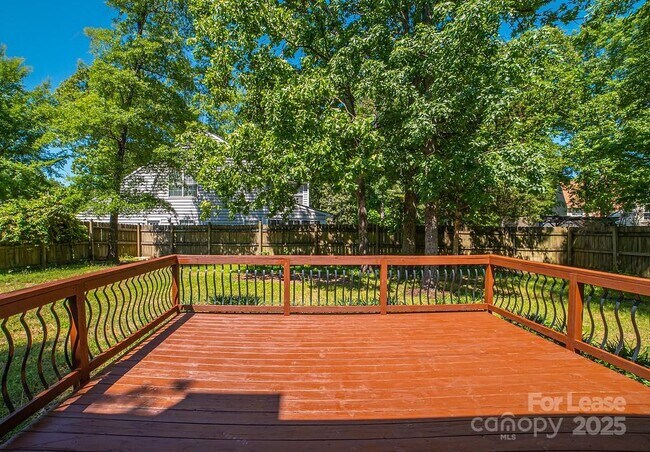 Building Photo - 3503 Brooktree Ln