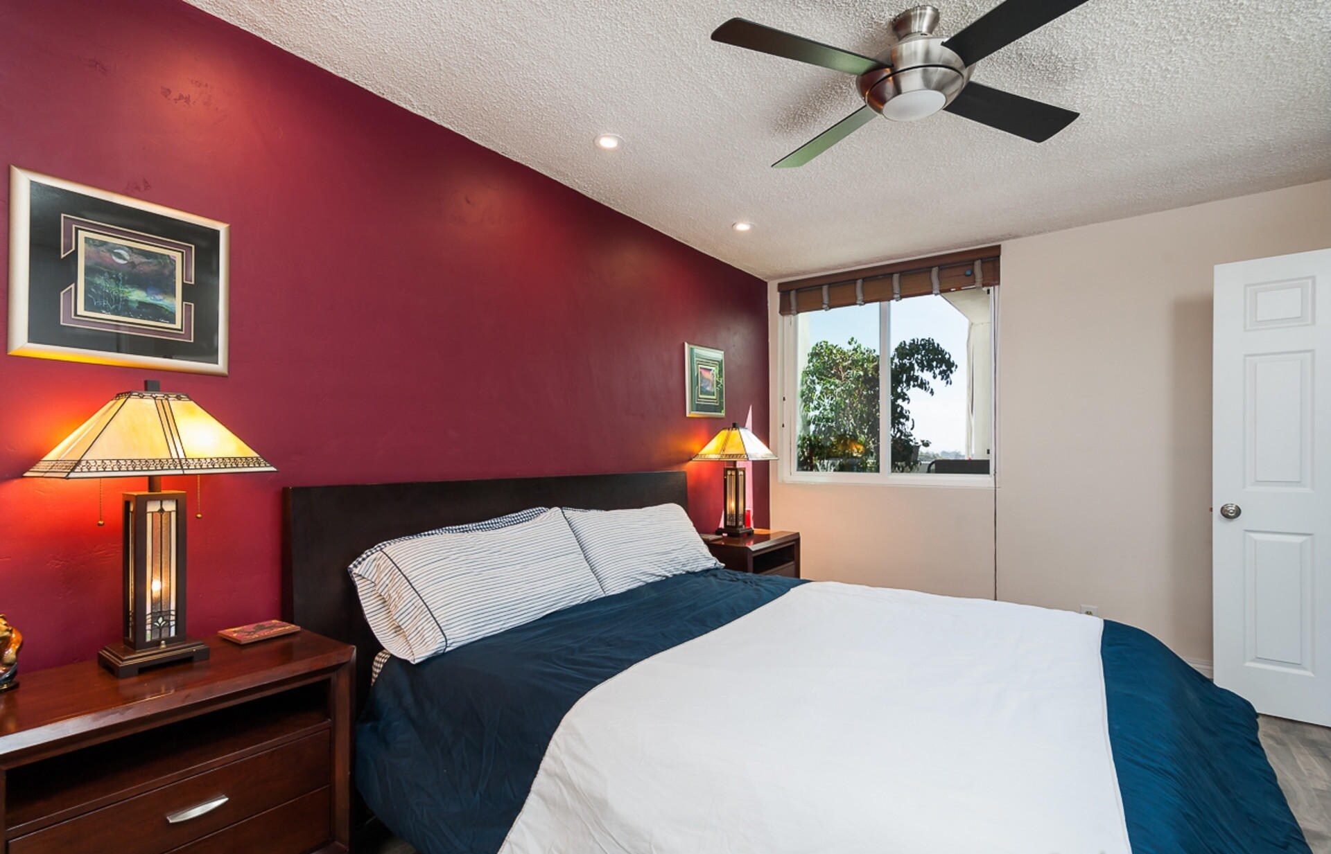 Building Photo - 1907 Robinson Ave