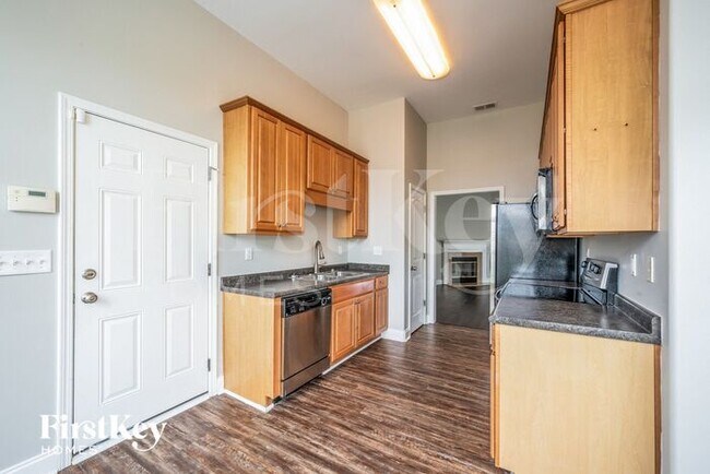 Building Photo - 281 Crisfield Cir