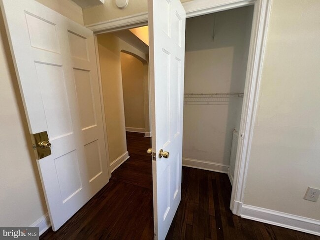 Building Photo - 5601 Colorado Ave NW