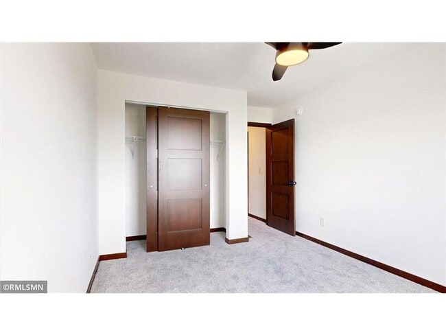 Building Photo - 18001 Walnut Circle
