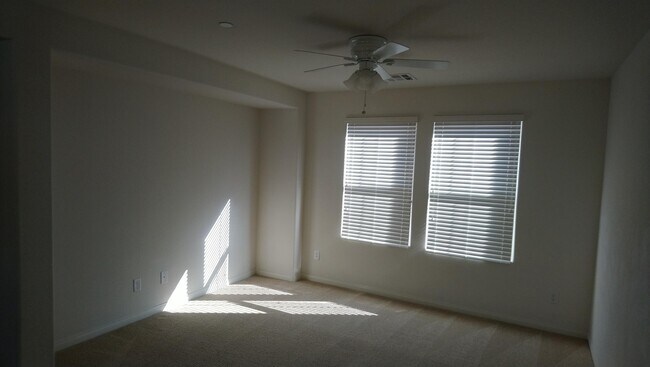 Building Photo - 2382 Via Barranca St