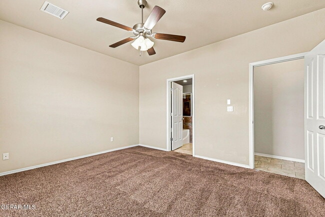 Building Photo - 7409 Dewberry Dr