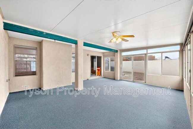 Building Photo - 10139 Arroyo Crest Dr NW