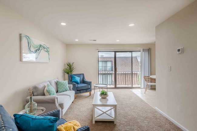 Primary Photo - North Hills Apartments, LLC