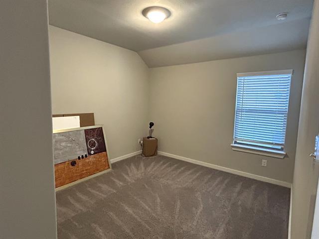 Building Photo - 4913 Pebblewood Dr