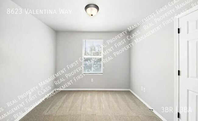 Building Photo - 8623 Valentina Wy