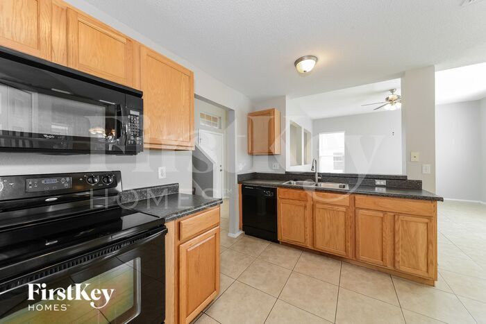 Building Photo - 4022 Banbury Cir