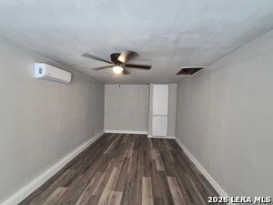 Building Photo - 4025 Coral Sunrise