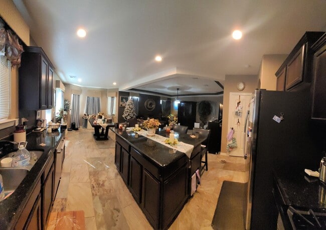 Building Photo - Westside One Story Home