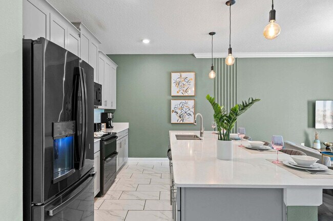 Building Photo - 1260 Challenge Dr