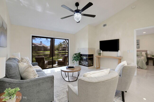 Building Photo - 181 Aruba Ln
