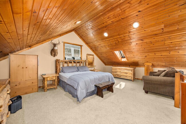 Building Photo - 3341 E 2059th Rd