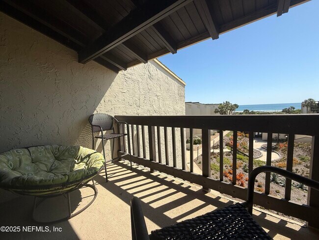 Building Photo - 5650 A1A S