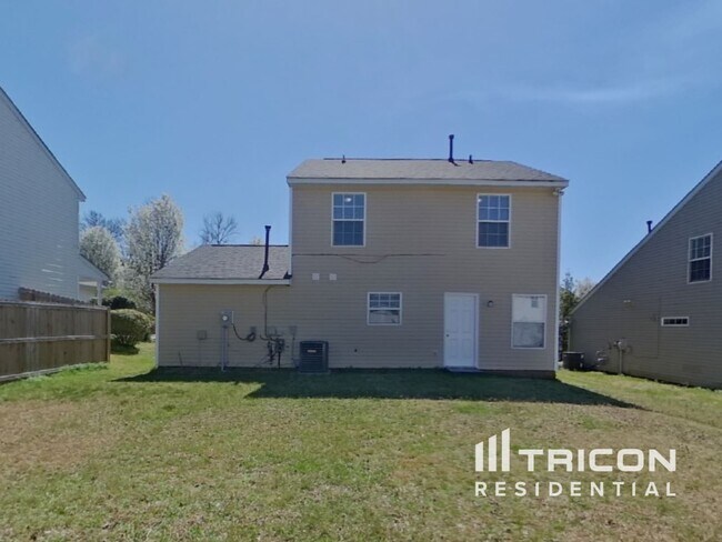 Building Photo - 1711 Southwind Dr