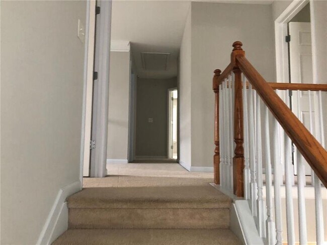 Building Photo - 3347 Drayton Manor Run