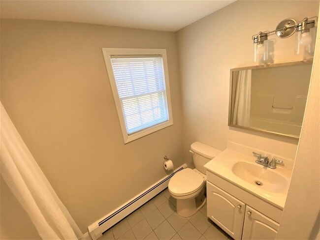 Building Photo - 15 Appaloosa Dr