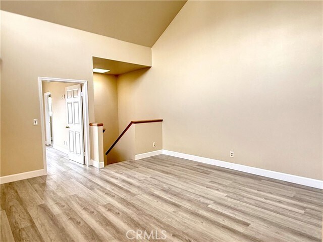 Building Photo - 841 Fairview Ave