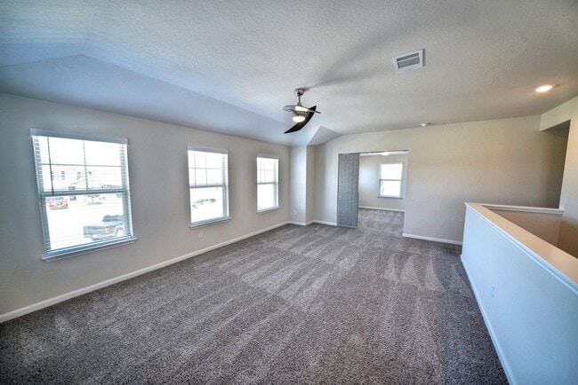 Building Photo - Beautiful Home Now Available in Orchard Pa...