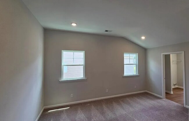 Building Photo - Beautiful 5BR, 3BA Home in Desirable Brook...