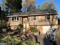 Building Photo - 1217 Hilltop Dr