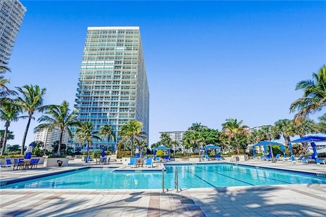 Building Photo - 2100 S Ocean Ln