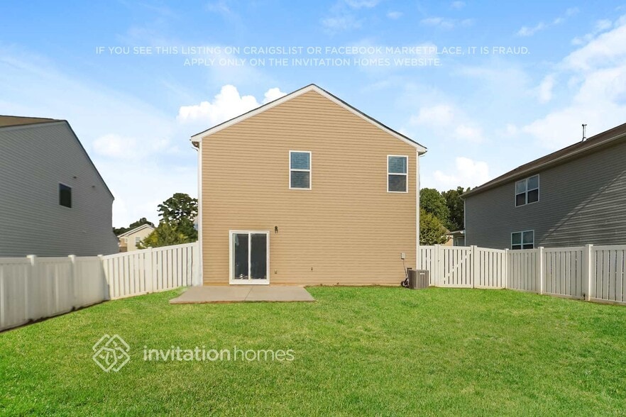 Building Photo - 12425 Bending Branch Rd