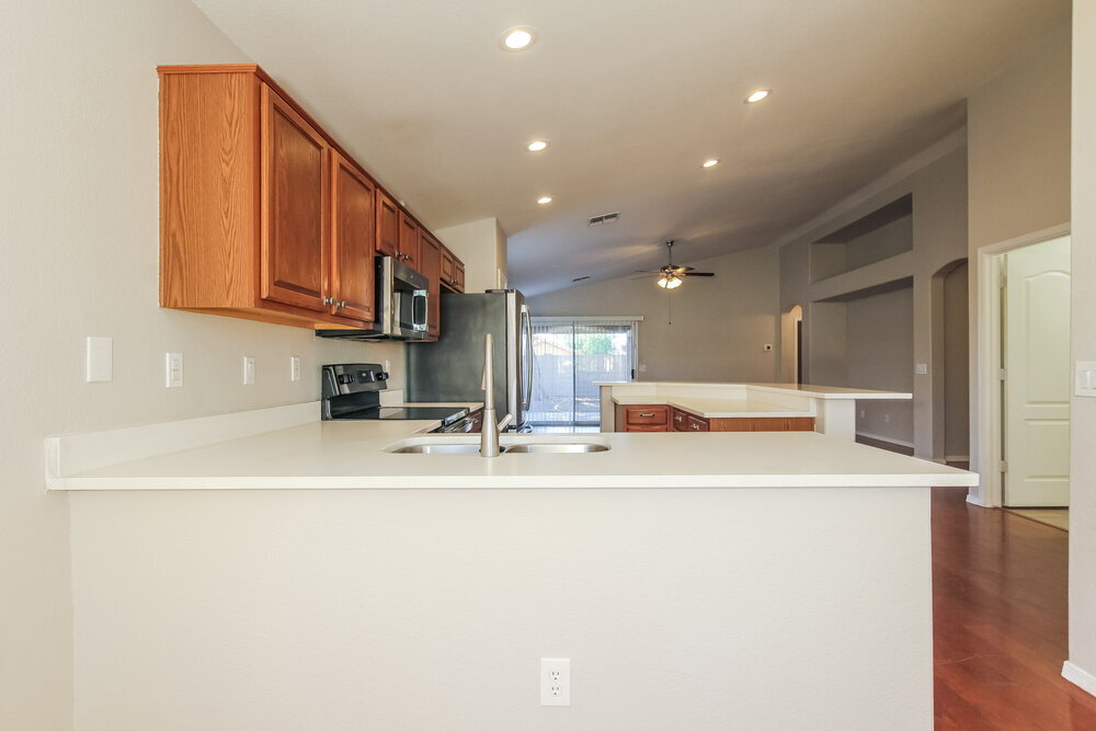 Building Photo - 8459 W Ross Ave